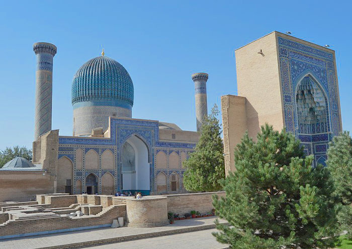 烏茲別克斯坦+吉爾吉斯斯坦12日雙面中亞之旅(藍色古城文明+山地遊牧精神)