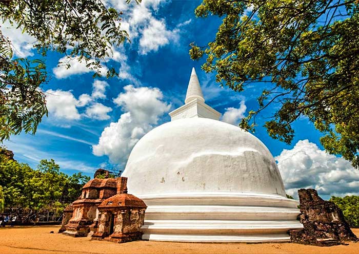 波隆納魯沃-奇裡維哈拉佛塔 波隆納魯沃-奇裡維哈拉佛塔